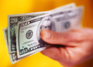 SFARSITUL CASH-ULUI? Romanii care vor cumpara cu numerar risca AMENZI
