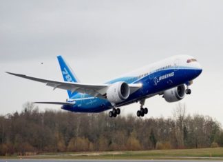 BOEING a vandut 648 de aeronave in 2013