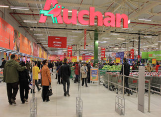 Hipermarketul real Timisoara Sud va fi redeschis joi sub marca Auchan