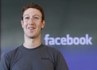 Facebook implineste zece ani!