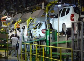 Dacia va fabrica motoare Euro 6
