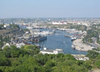 Rusia va investi cinci miliarde de dolari in Crimeea
