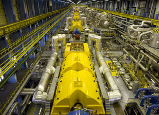 Rusia imprumuta Ungaria cu zece miliarde de euro pentru finantarea unei centrale nucleare