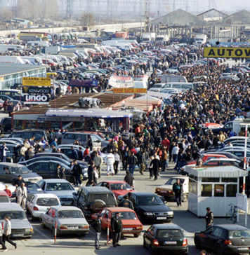 Comertul auto a scazut cu 6,2%