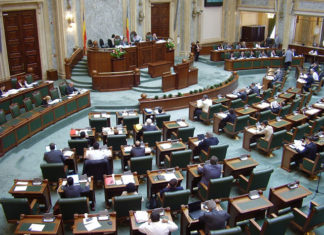 Congresul american se pregateste sa ajute economic Ucraina