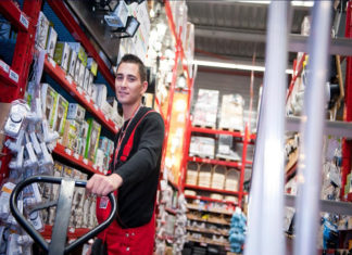 Kingfisher a deschis primele doua unitati Brico Depot din fosta reatea Bricostore