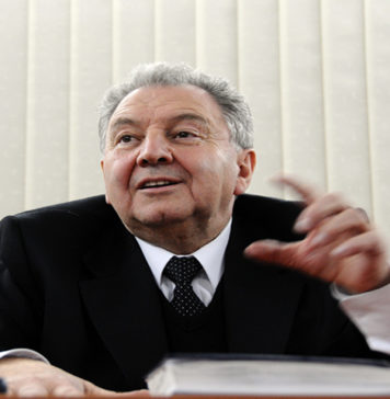 Carabulea si Tanase au pierdut dreptul de vot la Banca Carpatica