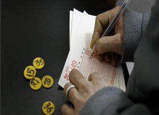 Marile premii la Loto 6/49 si Joker nu au fost castigate
