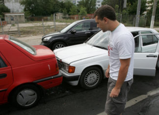 Cartea asigurarilor auto: a doua editie de MOTOR Insurance Report