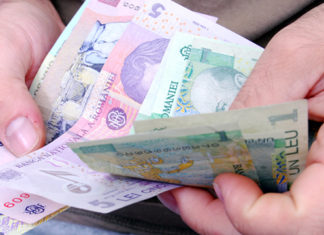 Carrefour accepta si cash pentru comenzile online!
