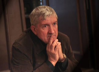 Mircea Diaconu, holograma „antisistem” – comentariu de Radu Golban