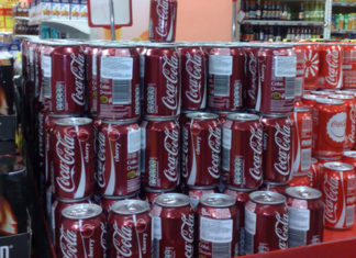 Vezi in ce magazine nu mai gasesti Coca-Cola!