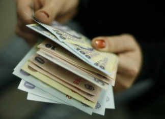 Salariul net a crescut in martie! Vezi unde se castiga cel mai bine