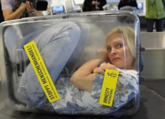 Top 10 reclame inteligente din aeroport care nici nu ti-au trecut prin cap!