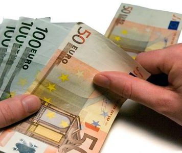 Top 5 obiceiuri utile pentru a economisi bani