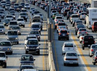 Zece solutii ieftine pentru fluidizarea traficului in Bucuresti si marile orase